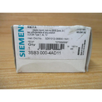 Siemens 3SB3 000-4AD11 Switch 3sB30004AD11 W Base, Clip & Key