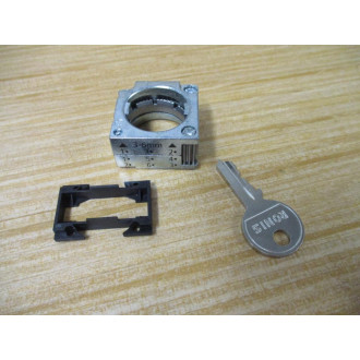 Siemens 3SB3 500-4AD11 Switch 2 Position 3SB35004AD11 W Base, Clip & Key