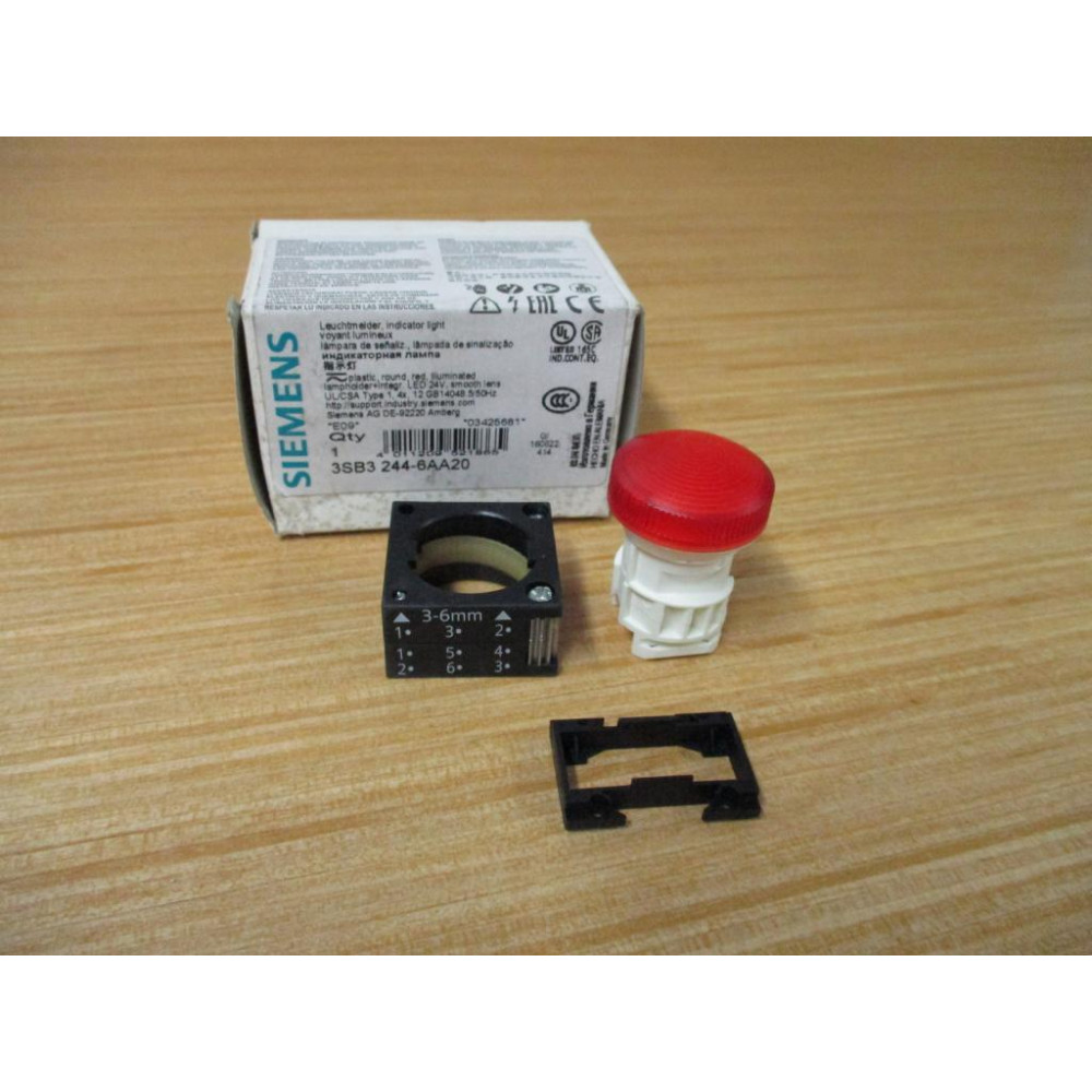 Siemens 3SB3 244-6AA20 Red 3SB32446AA20 W Base & Clip