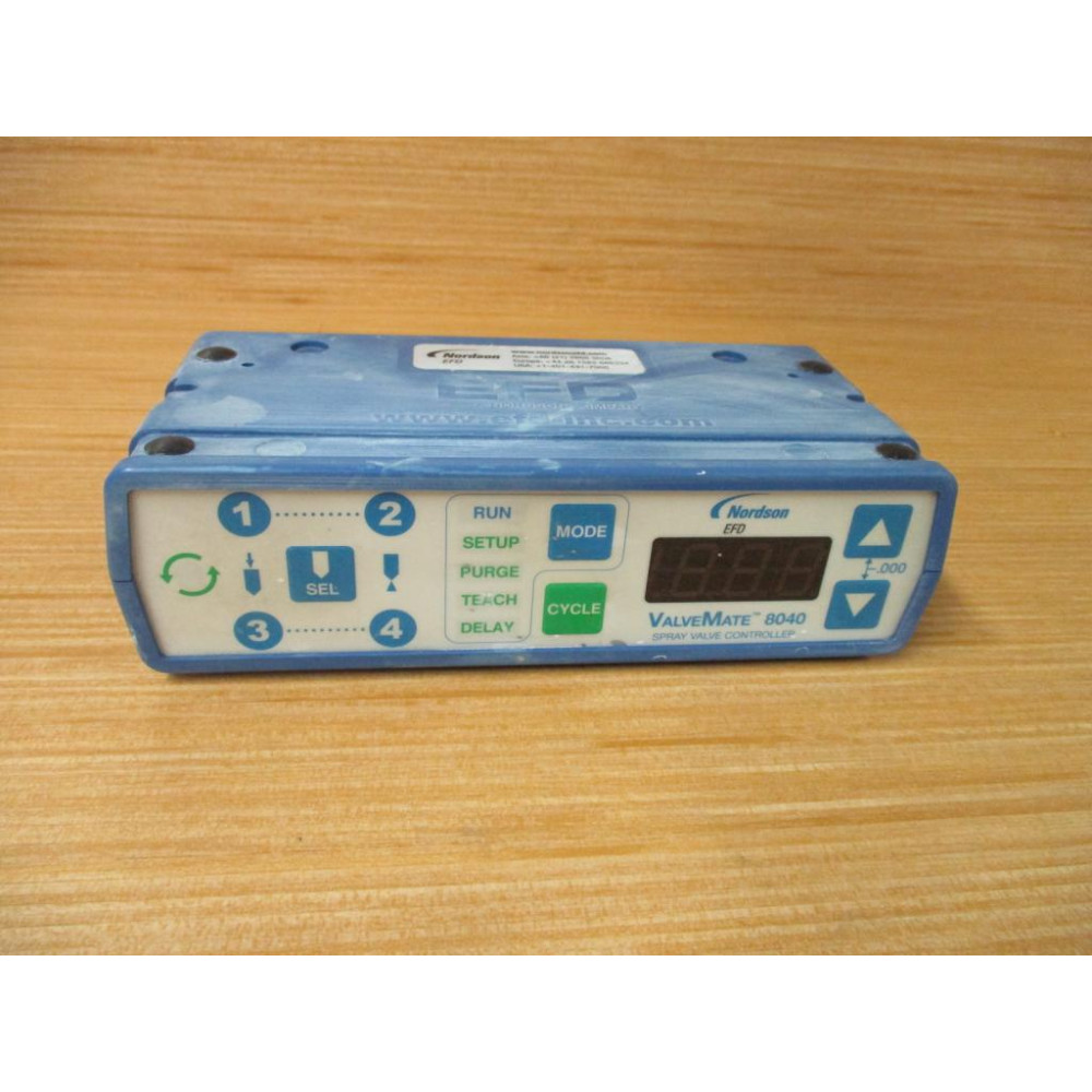 Nordson 7022120 ValveMate 8040 Spray Valve Controller - Used