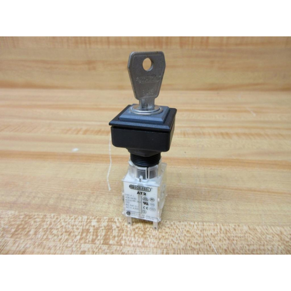 Schlegel AT2 Contact Block Lock Button WKey - New No Box