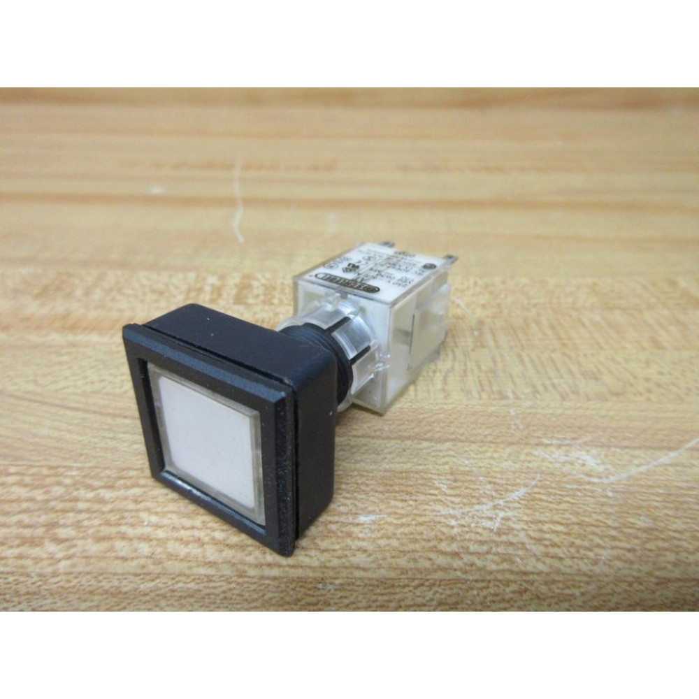 Schlegel AT Part Push Button WContact Block - New No Box