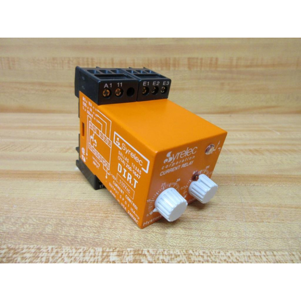 Syrelec DIRT110A Relay With Socket - New No Box