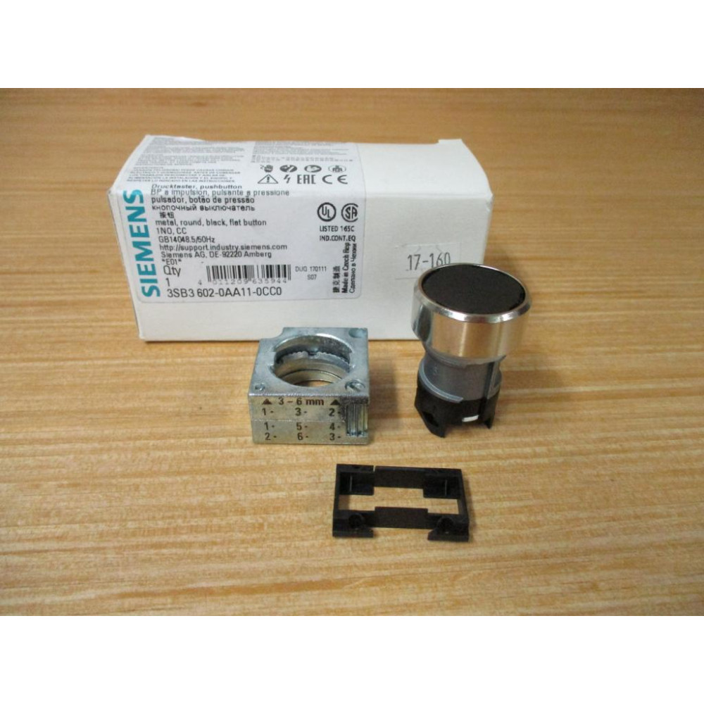 Siemens 3SB3 602-0AA11-0CC0 Black 3SB36020AA110CC0 wButton,Base & Clip