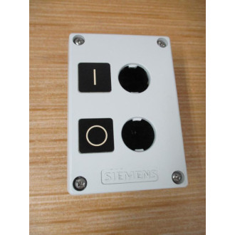 Siemens 3SB3 802-2AZ Pushbutton Enclosure 3SB38022AZ