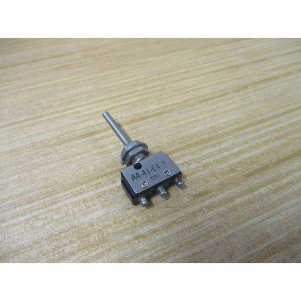 A4-41-E4-3 Switch A441E43 - Used