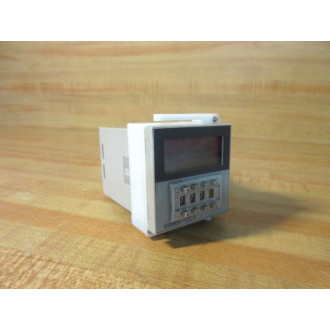 Omron H3CA-8-DC24 Timer H3CA-8 - Used