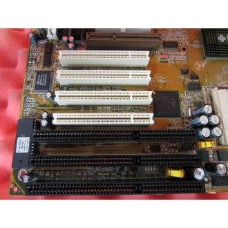 Soyo SY-71ZB+N Mother Board  SY71ZBN - Used