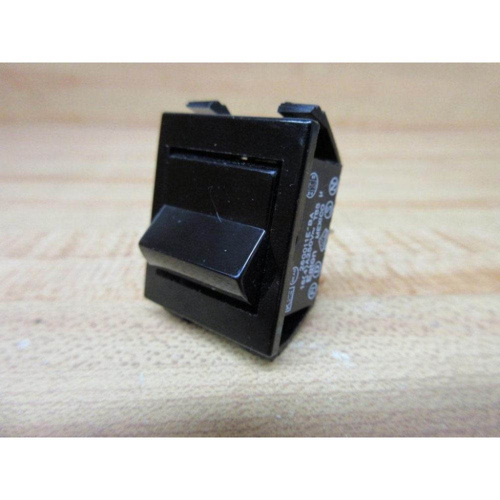 Eaton 260011E Rocker Switch - New No Box