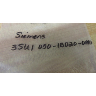 Siemens 3SU1050-1BD20-0AA0 Push Button 3SU10501BD200AA0 - New No Box