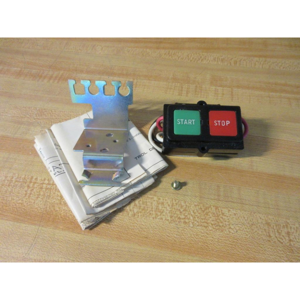 General Electric CR205X220N Push Button Horizontal - New No Box