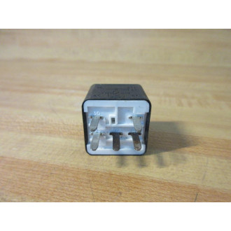 Hella 4RD Relay 931444-00 (Pack of 3) - Used
