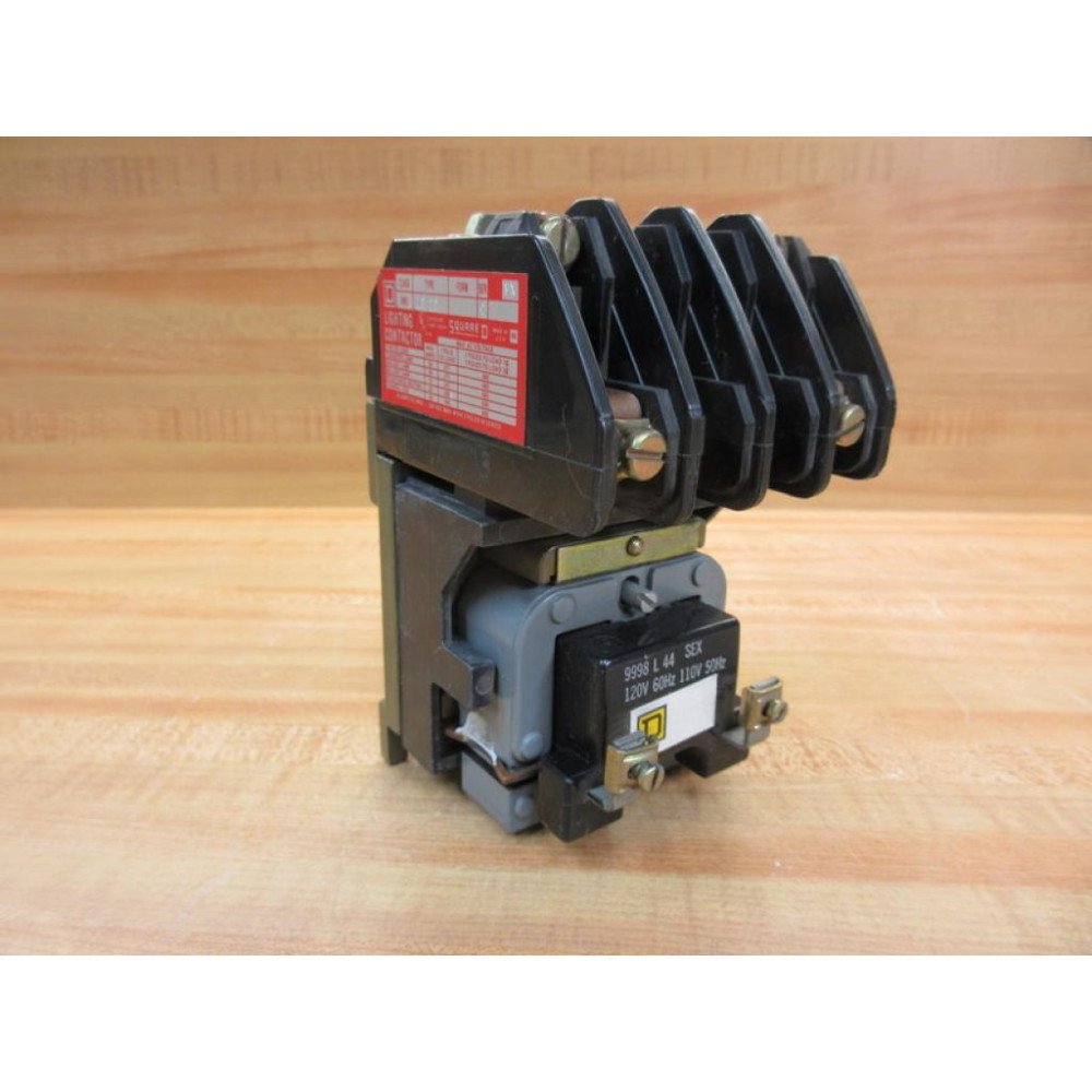 Square D 8903-L020 Lighting Contactor 8903-LO20 - Used