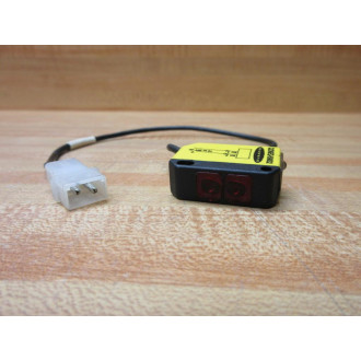 Banner Q236EQ-59832 Photoelectric Sensor Q236EQ59832 - Used