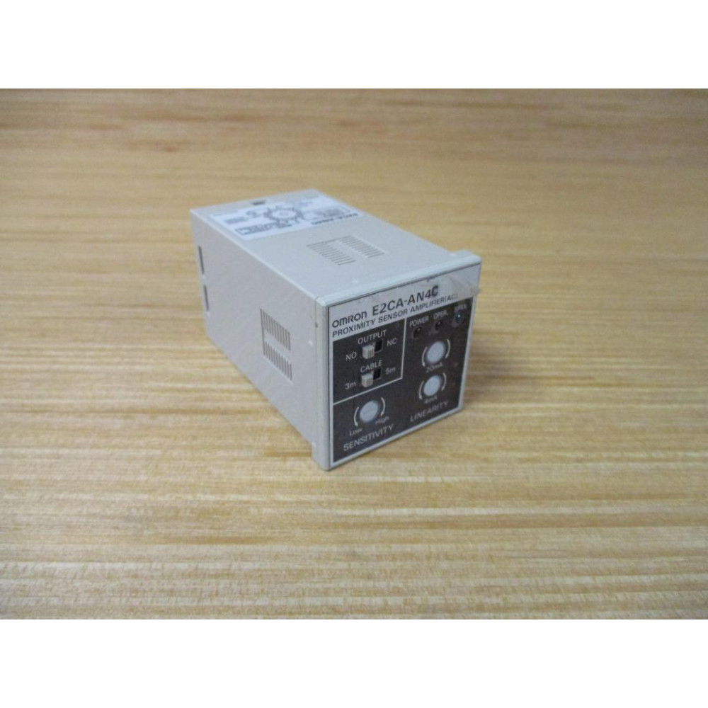 Omron E2CA-AN4C Proximity Sensor Amplifier (AC) - New No Box