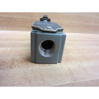 Allen Bradley 802T-C Oilight Limit Switch Series D - New No Box