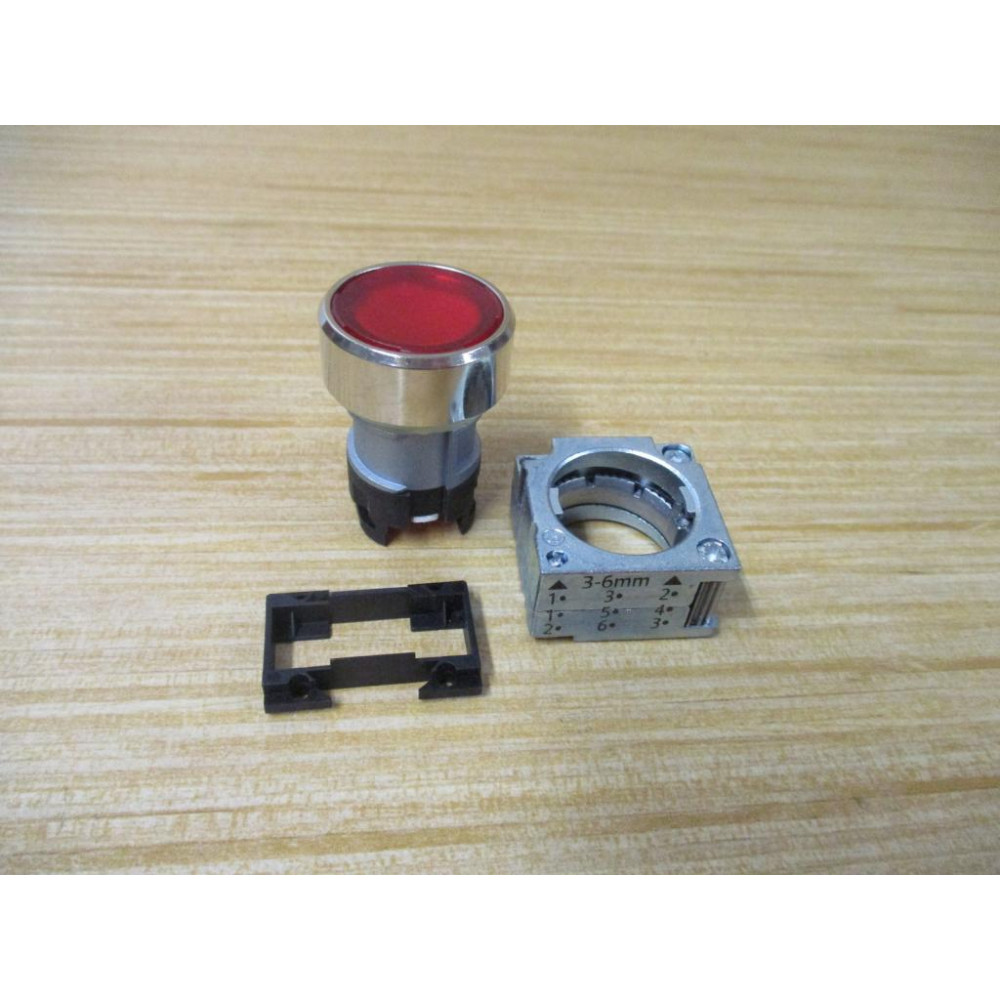 Siemens 3SB3 607-0AA21-0CC0 Red 3SB36070AA210CC0 W Base & Clip - New No Box
