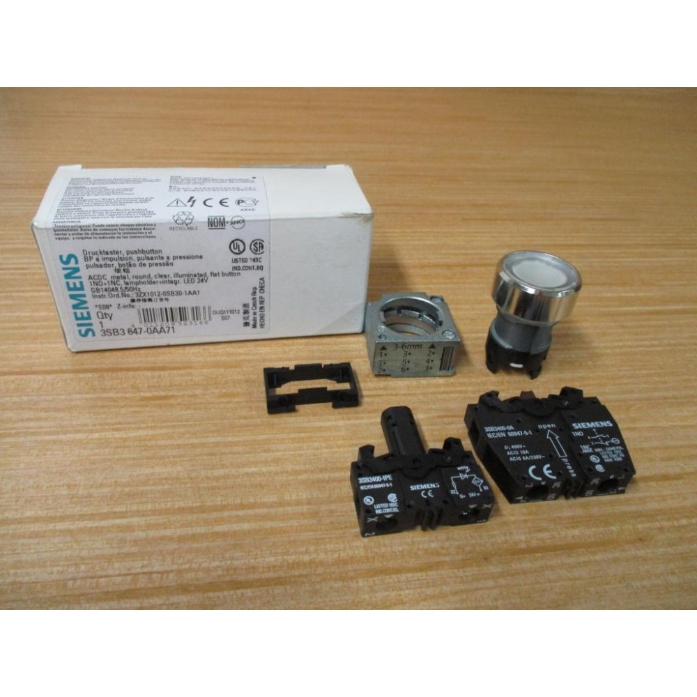 Siemens 3SB3 647-0AA71 Clear 3SB36470AA71 Complete