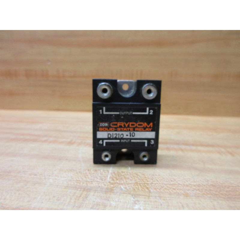 Crydom D1210-10 Solid State Relay D121010 - Used