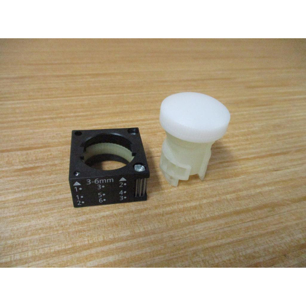 Siemens 3SB3 248-6BA60 White 3SB32486BA60 W Base - New No Box