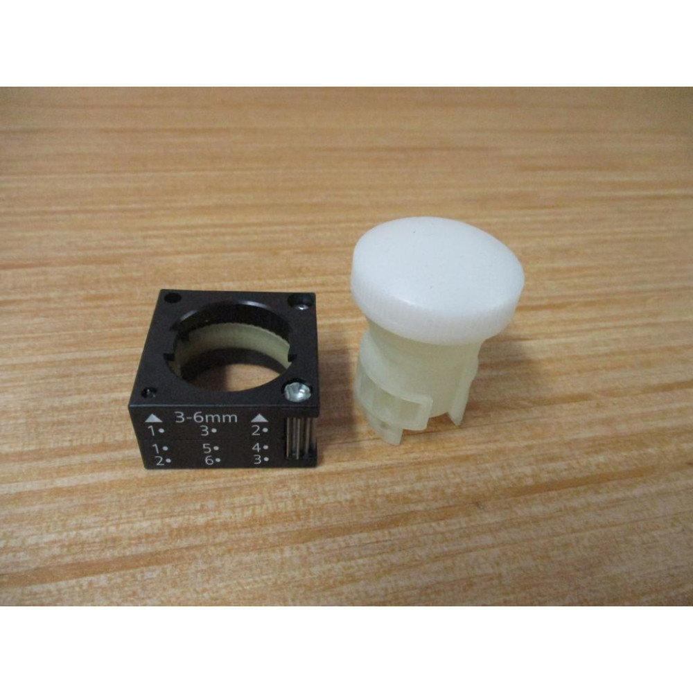 Siemens 3SB3 244-6BA60 White 3SB32446BA60 W Base - New No Box