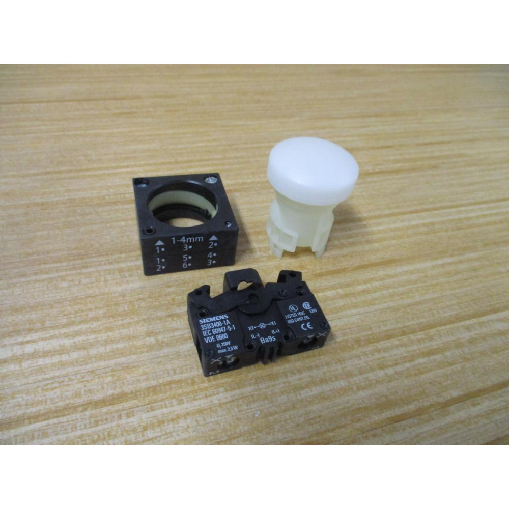 Siemens 3SB3 240-6BA60 White 3SB32406BA60 Complete - New No Box