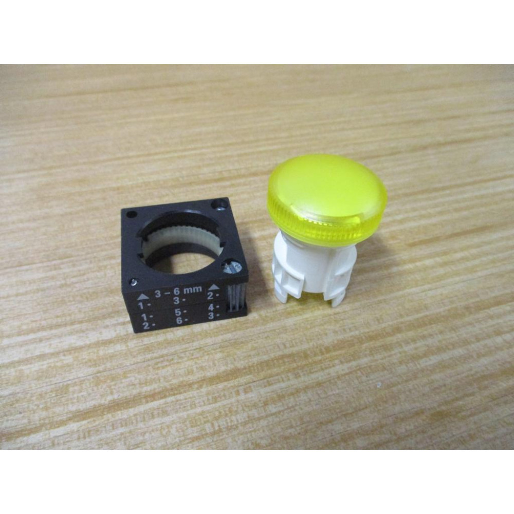 Siemens 3SB3 248-6BA30 Yellow 3SB32486BA30 W Base - New No Box