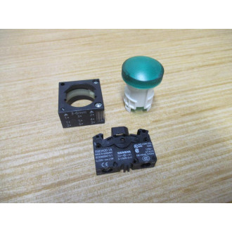 Siemens 3SB3 217-6AA40 Green 3SB32176AA40 Complete - New No Box