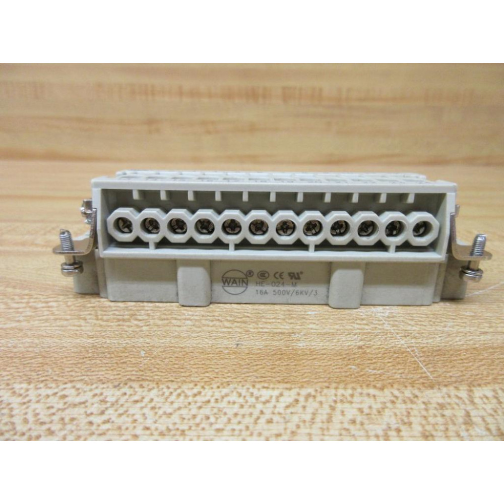 Wain HE-024-M Connector Insert HE024M - Used