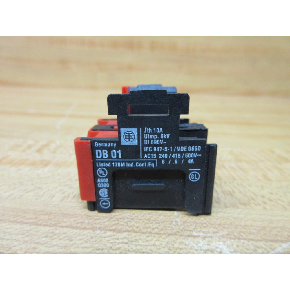 Square D 9001-DB01 SchneiderTelemecanique Contact Block 9001DB01 Block Only - New No Box