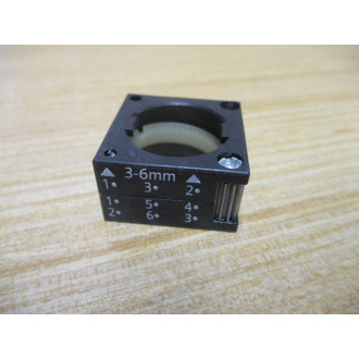 Siemens 3SB3 240-6BA40 Green 3SB32406BA40 W Base - New No Box