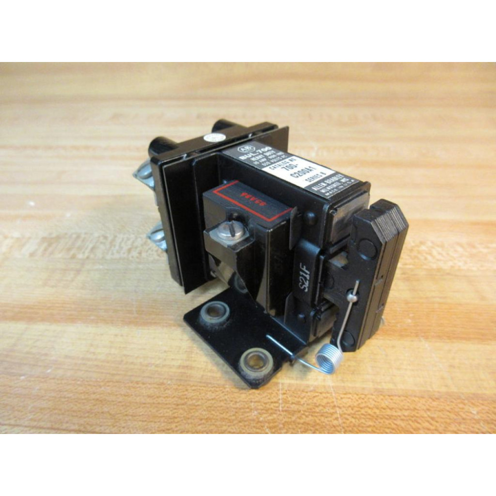 Allen Bradley 700-C200A1 Control Relay 700C200A1 W85A86 Coil - New No Box