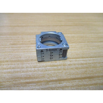 Siemens 3SB3 648-6BA40 Green 3SB3 648-6BA40 W Base - New No Box
