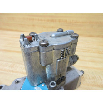 Schrader Bellows L545-39-102 Valvair  Pilot Valve L54539102 With Manifold - Used