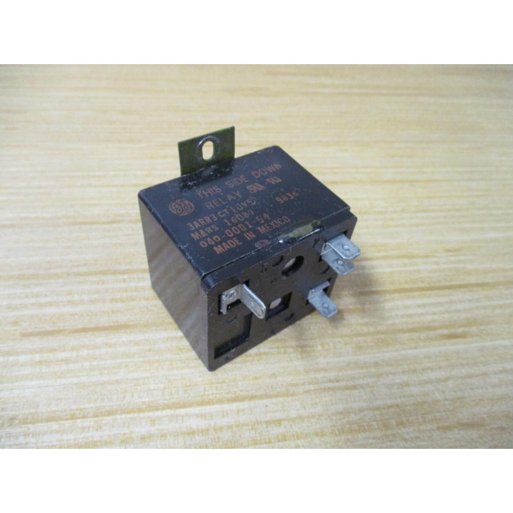 General Electric 3ARR3CT10V5 GE Relay - Used