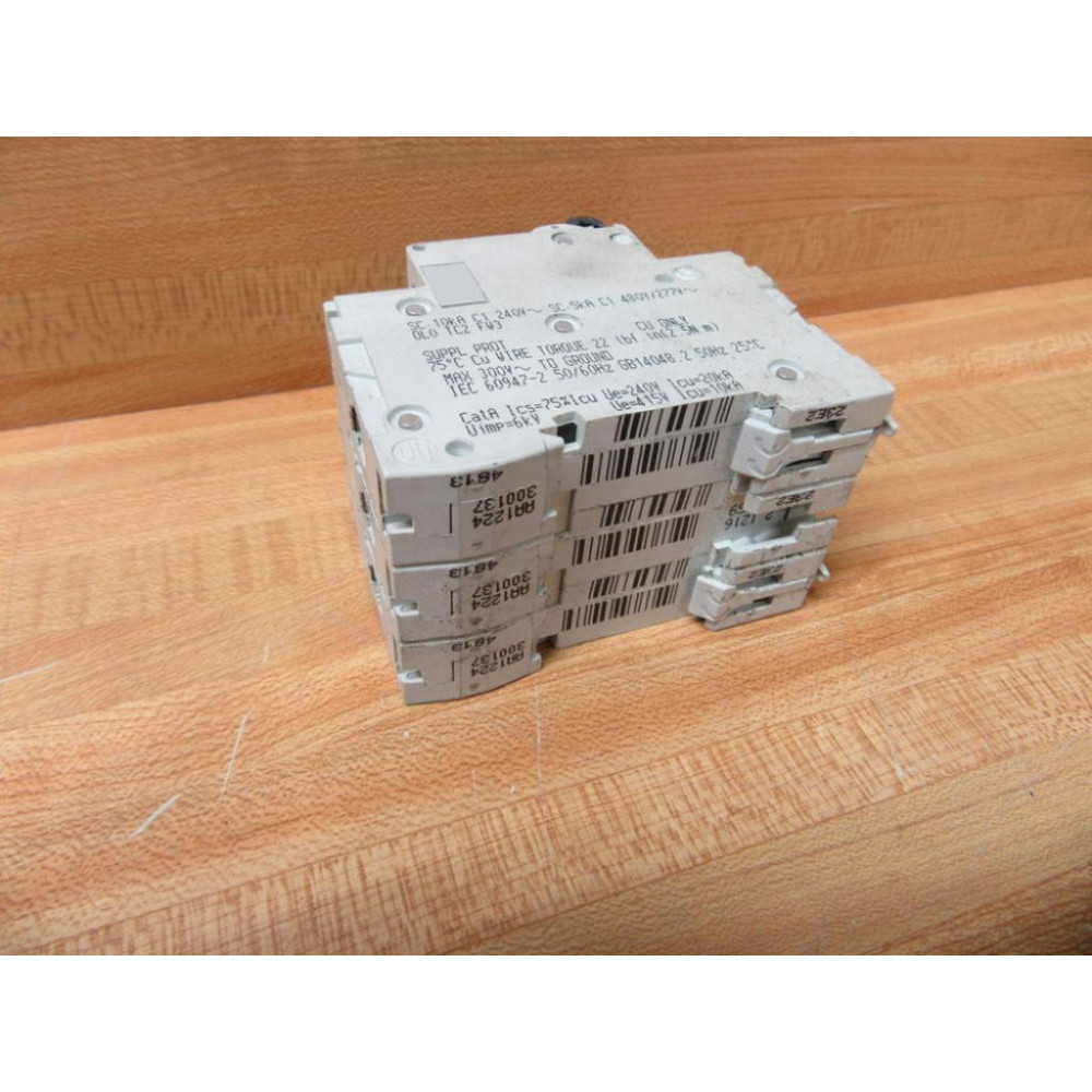 Schneider 24146 Square D Breaker MG24146 Merlin Gerin - Used