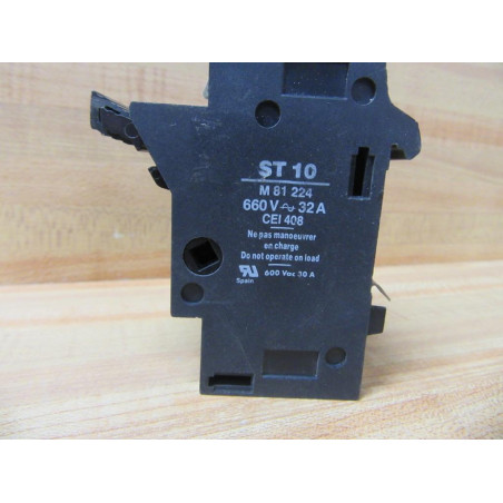 Ferraz M81 224 Fuse Holder ST10 3 Pole - New No Box