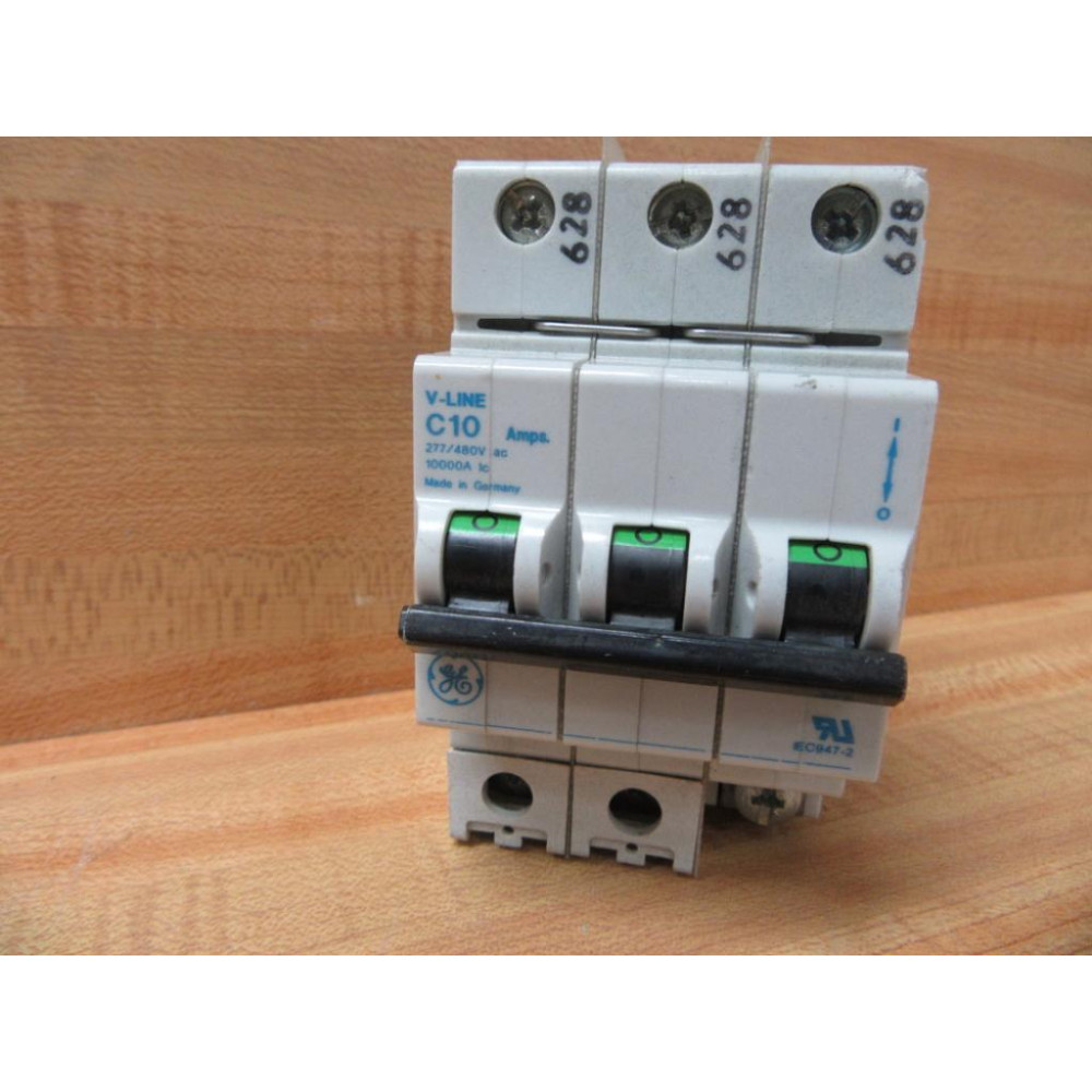 General Electric V07310 Circuit Breaker 10A 3 Pole GE - Used