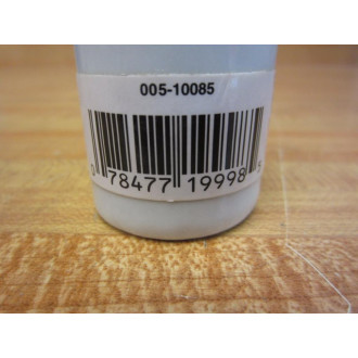 Leviton 005-10085 Lamp Holder 10085 - New No Box