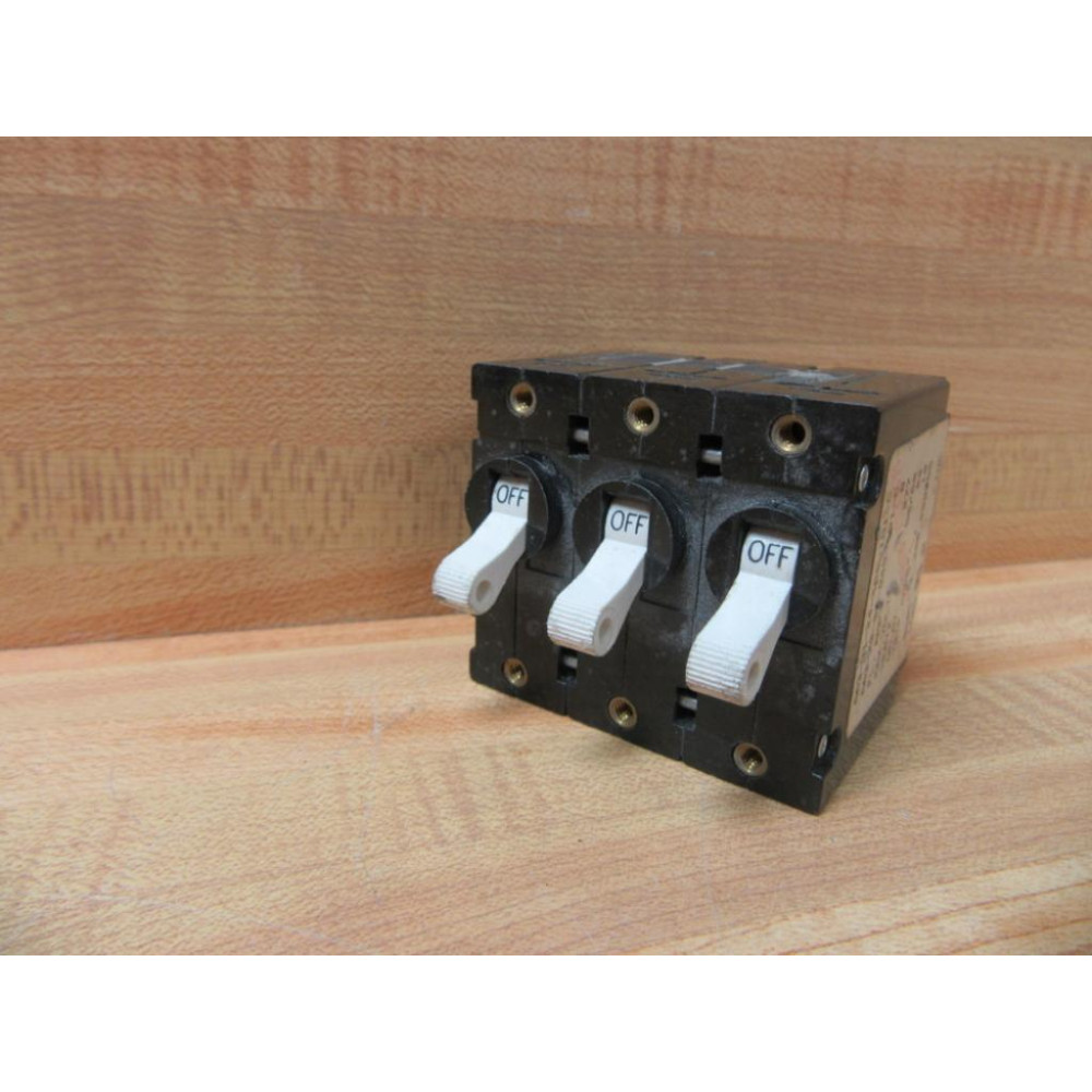 Carling AA3-X0-00-849-1B1-C Circuit Breaker 8A AA3-B1-24-480-1B1-C - Used Carling AA3-X0-00-849-1B1-C Circuit Breaker 8A AA3-B1-24-480-1B1-C - Used