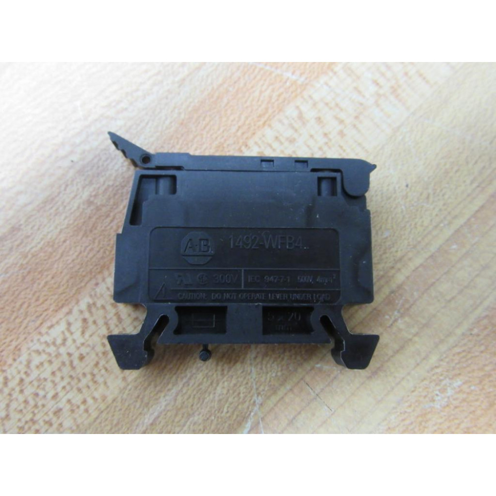 Allen Bradley 1492-WFB4 Terminal Block 1492WFB4 (Pack of 26)