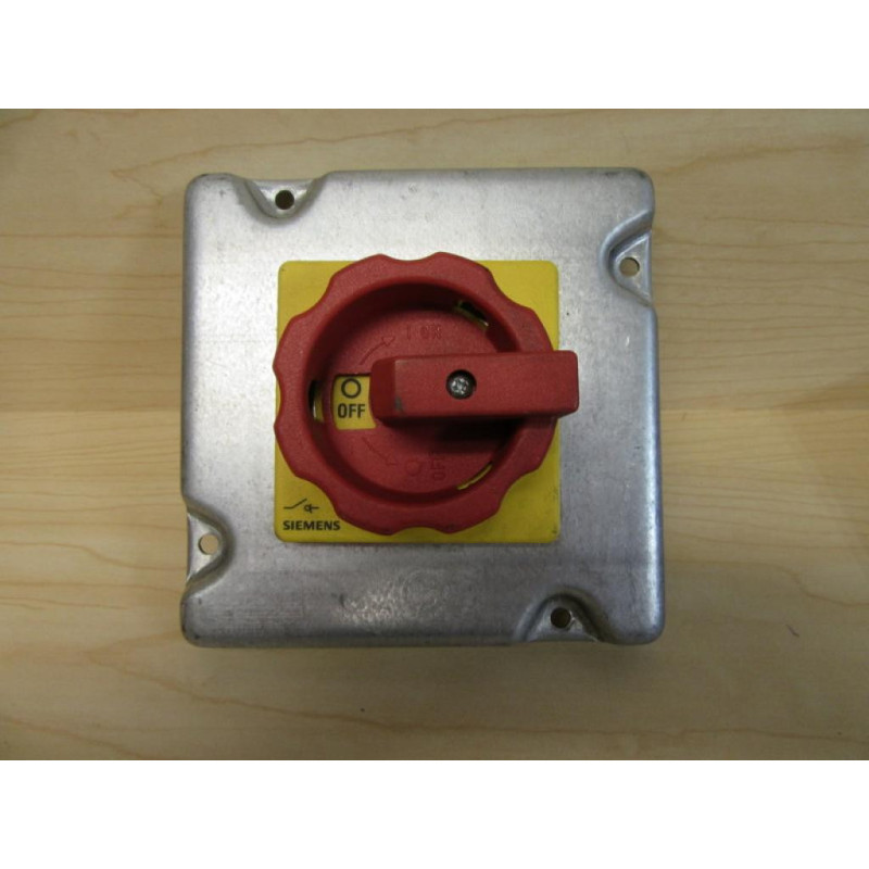 Siemens 3LD2203-OTK53 Disconnect Switch On 4" X 4" Box Cover - Used