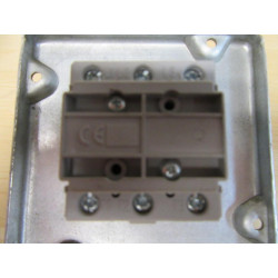Siemens 3LD2203-OTK53 Disconnect Switch On 4" X 4" Box Cover - Used