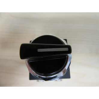 General Electric CR104PSG32B92 Black Selector Switch - New No Box