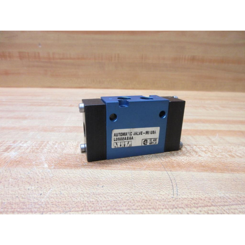 Automatic Valve L0502ABAA Directional Control Valve - New No Box