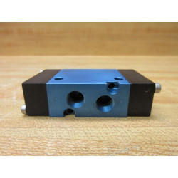 Automatic Valve L0502ABAA Directional Control Valve - New No Box