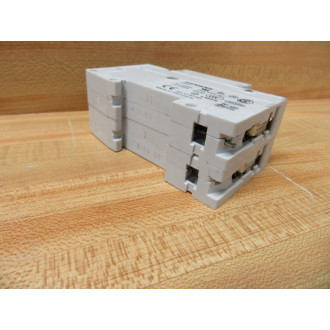 Siemens 5SX22C8 Circuit Breaker 8A 2 Pole - Used