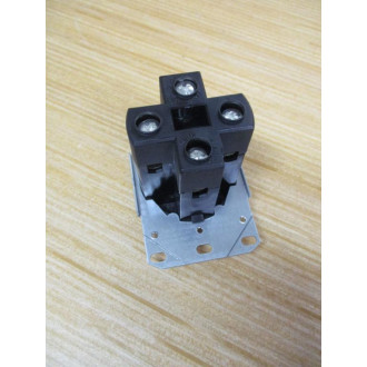 Hubbell RR430F Flush Power Receptacle