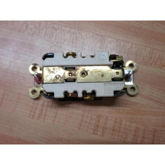 Hubbell HBL5462 Duplex Receptacle