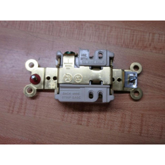Hubbell HBL5261I Ivory Single Receptacle 5231I